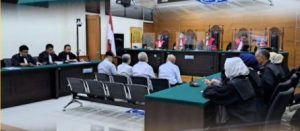 JAWABAN EKSEPSI DARI PENUNTUT UMUM PADA PERSIDANGAN PEMBANGUNAN PABRIK PT.KRAKATAU STEEL DENGAN KERUGIAN MENCAPAI 6,9 TRILIUN
