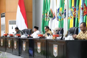 Mendagri Tito Konsisten Jaga Inflasi, Jelaskan Posisi Indonesia Bagus di Tingkat Global