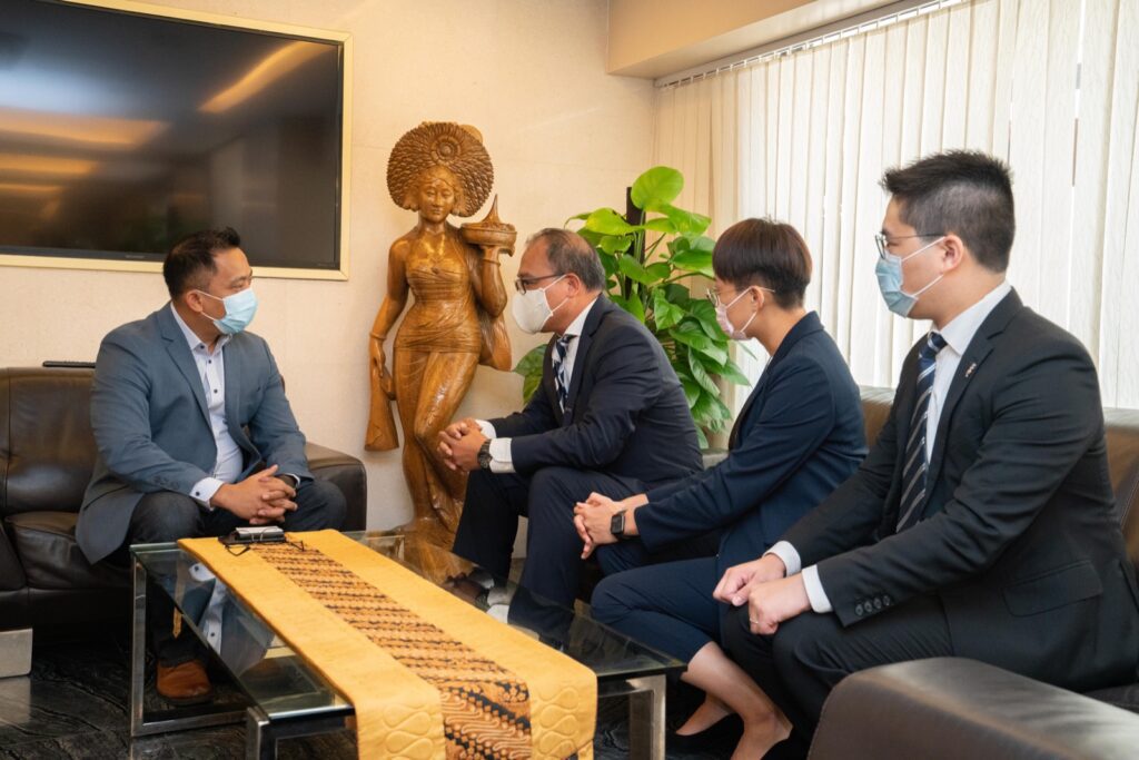 Pekerja Migran Indonesia (PMI) Target Kejahatan Penipuan Online