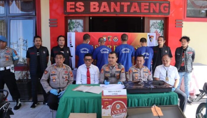 Polres Bantaeng Amankan 9 Tersangka Pencurian Kendaraan Bermotor Dikenakan Pasal 363 dan 289 KUHP.