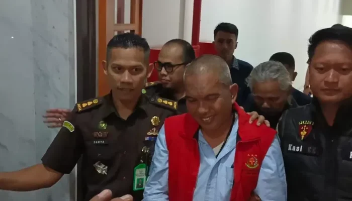 Mantan Pj Bupati Bandung Barat Arsan Latif dan 3 ASN Tersangka Lainnya Ditangkap Kejati Jawa Barat