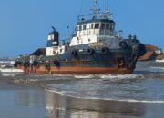 Pencemaran Air Laut Pesisir Pantai Bayah Kab. Lebak Akibat Kargo Muatan Batu Bara