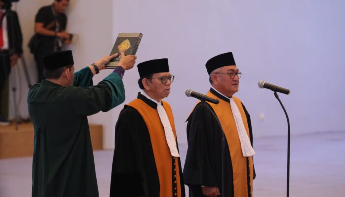 KETUA MAHKAMAH AGUNG LANTIK KETUA MUDA PEMBINAAN DAN KETUA MUDA AGAMA