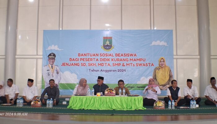 1.674 Siswa Pra Sejahtera Dapat Bantuan Beasiswa, Total Rp1,4 Miliar Digelontorkan