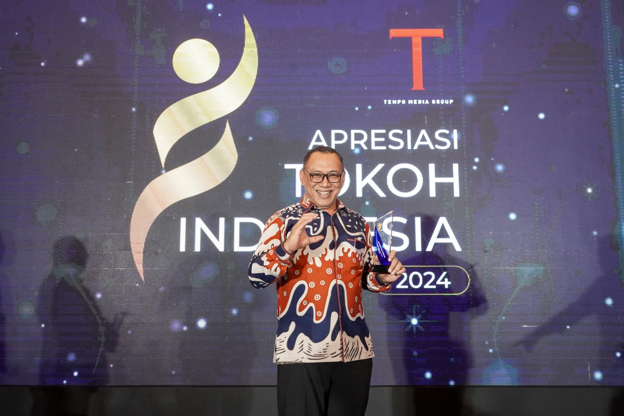 Wali Kota Helldy Raih Penghargaan Tokoh Nasional Bidang Pendidikan dan Teknologi dari Tempo