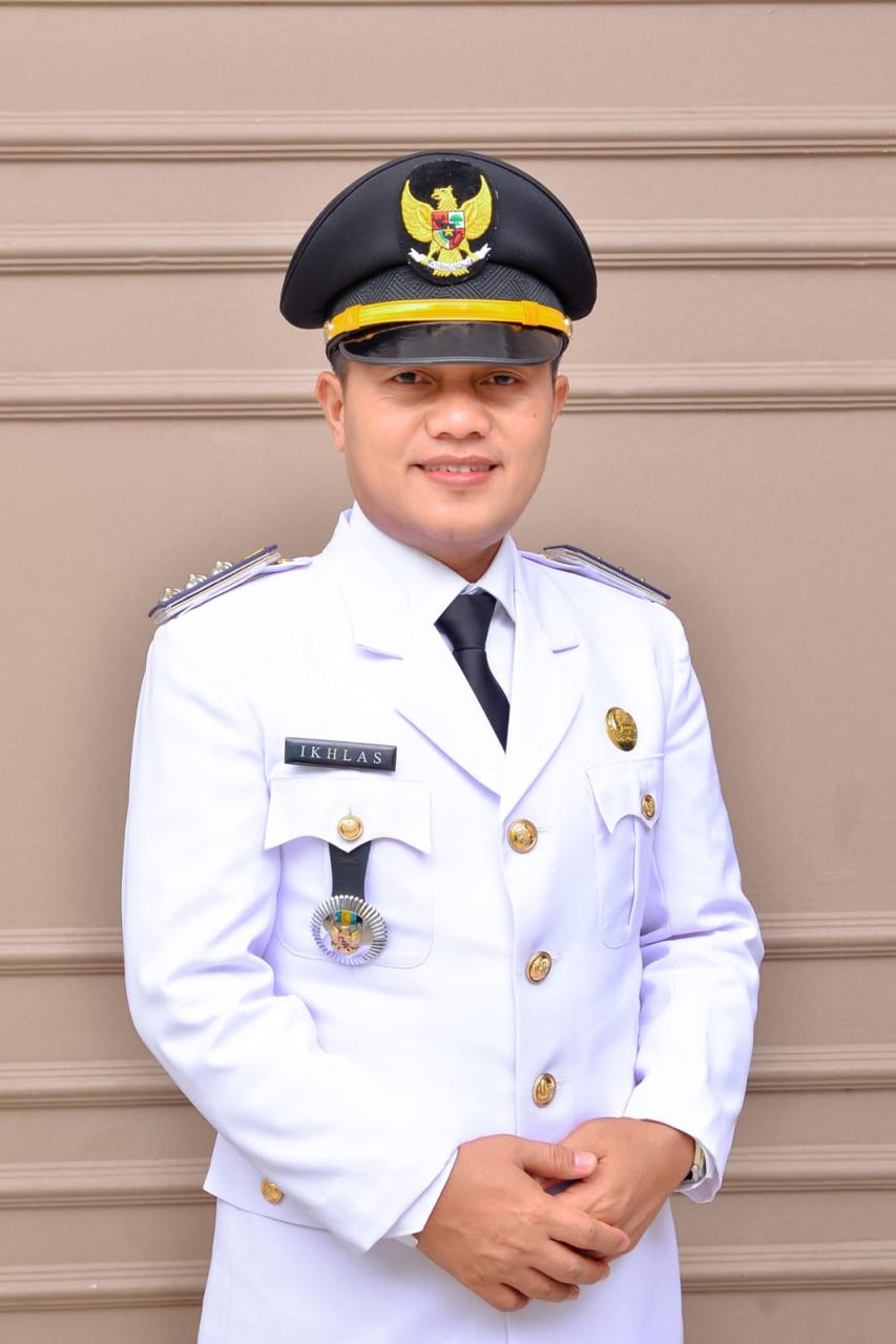 IKHLASINNUFUS, S.ST, M.KM - Camat Citangkil