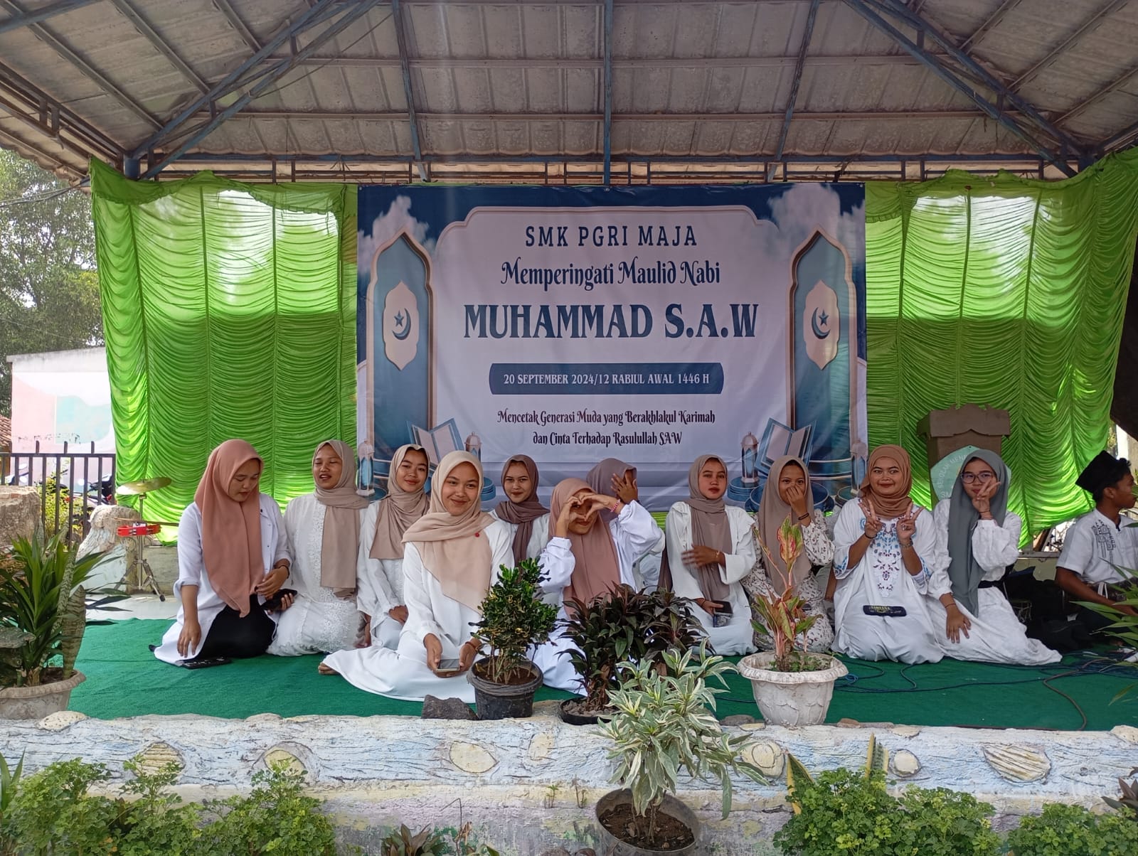 SMK PGRI Maja Memperingati Maulid Nabi Besar Muhammad SAW 1446 H.
