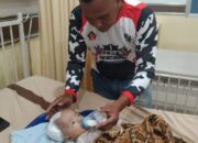 Masyarakat Dan Ibu-ibu Majlis Pengajian Bahu Membahu Berpartisipasi Untuk Membantu M Darul Mahendra