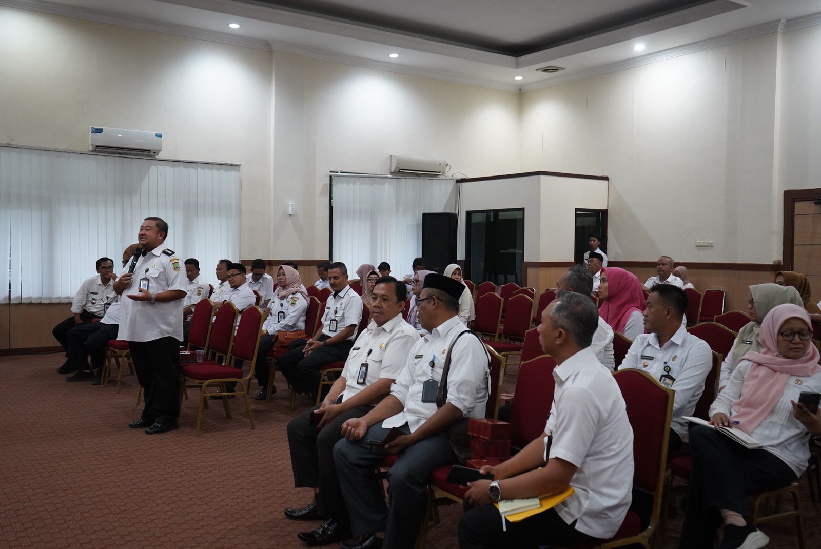 Perkuat Kualitas Pelayanan Publik, Pjs Wali Kota Cilegon Kumpulkan Camat dan Lurah