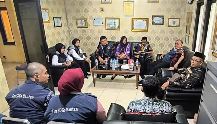 Dikunjungi Tim Verifikasi STBM Award dan SDGs Award, Kelurahan Gerem Optimis Raih Penilaian Terbaik