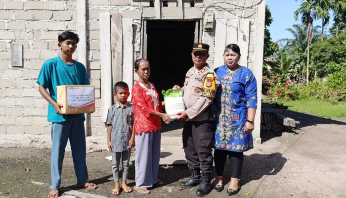 AKP Osben Samosir Didampingi Bhayangkari Tetap Semangat dan Rutin Berikan Bantuan Sembako Kepada Anak Yatim