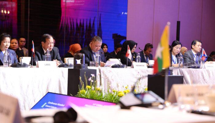 JAM-Datun Selaku Ketua Delegasi Kejaksaan RI Menandatangani Joint Declaration Konferensi ke-14 Jaksa Agung China-ASEAN