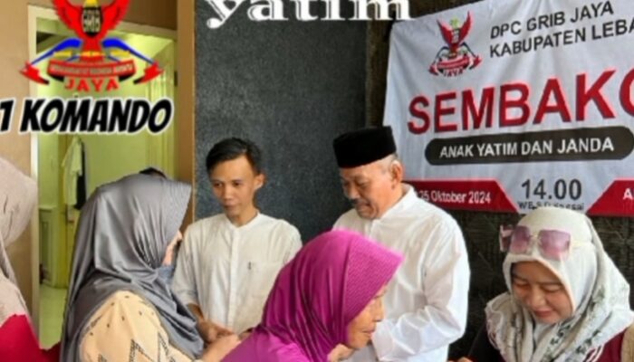 Aki Uding Samsudin Ketua DPC Grib Jaya Lebak Santuni Yatim dan Janda