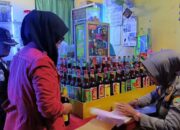 Jaga Kondusifitas Wilayah, Satpol PP Kota Cilegon Sita Ratusan Botol Minuman Keras