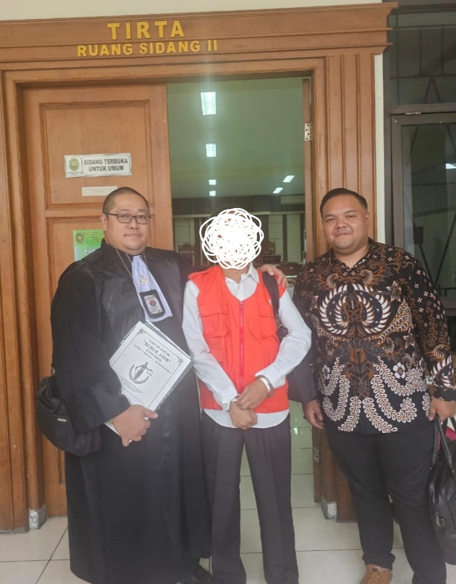 Tindak Pidana Korupsi - Advokat Donny bersama Advokat Ismail Memperjuangkan hak hak terdakwa