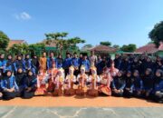 Pemuda Bersatu untuk Indonesia Maju: Upacara Peringatan Hari Sumpah Pemuda SMP Negeri 1 Batanghari