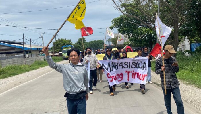 Aliansi Mahasiswa Serang Timur Gelar Aksi Tolak Aktivitas Galian C, Korlap Aksi : Bentuk Kekecewaan Mahasiswa dan Masyarakat Terhadap Pemkab Serang