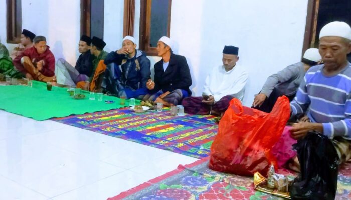Pemuda Kampung Hegarmanah Gelar Pengajian Rutin Guna Perdalam Ilmu Agama