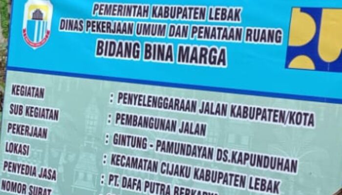 Diduga Kualitas Bahan Kurang Baik, Jalan Gintung Pamundayan, Kecamatan Cijaku Nampak Sudah Terlihat Adanya Kerusakan