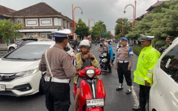 Ops Keselamatan Agung 2025, Polres Gianyar Ajak Masyarakat Tertib Berlalu Lintas