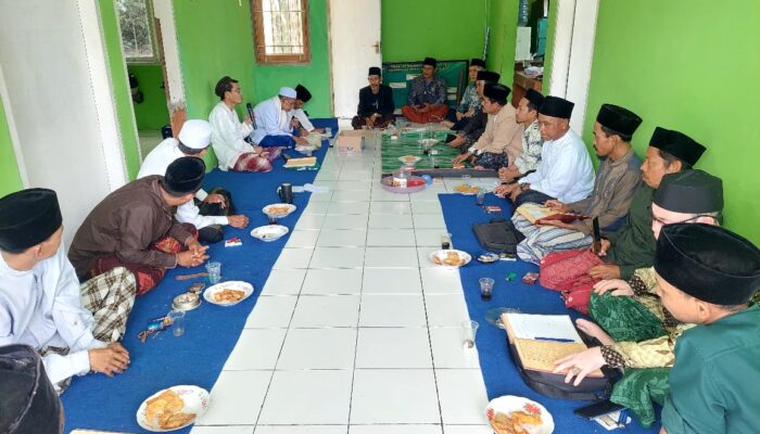 Kantor Urusan Agama (KUA) Kecamatan Cikulur Gelar Pengajian Bulanan