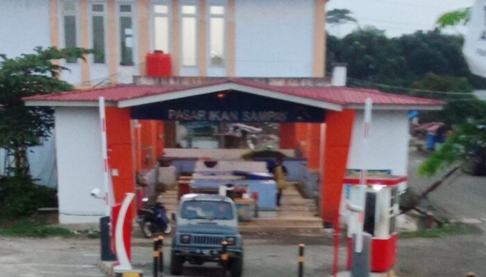 Penerapan E – Parkir di Pasar Sampay Mendapat Protes Para Pedagang