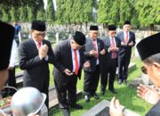 Ziarah Penuh Makna: IKAHI Kenang Jasa Pahlawan Peradilan di HUT ke-72