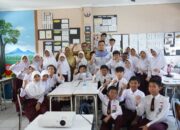 Birokrat mengajar , Robinsar : supaya tahu tupoksi dan kegiatan pemerintah