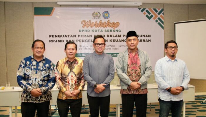 Wamendagri Bima Arya Ajak Anggota DPRD Kota Serang Kawal Program Strategis Pemerintah