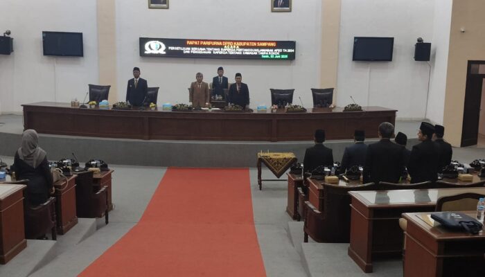 DPRD Sampang Gelar Rapat Paripurna, Bahas RAPERDA APBD dan Kawasan Tanpa Rokok
