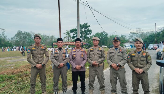 Pengamanan dan Pelaksanaan Sholat Idul Adha 1446 H / 2025 M di Jajaran Polsek polres Kuantan Singingi Berlangsung Aman dan Kondusif