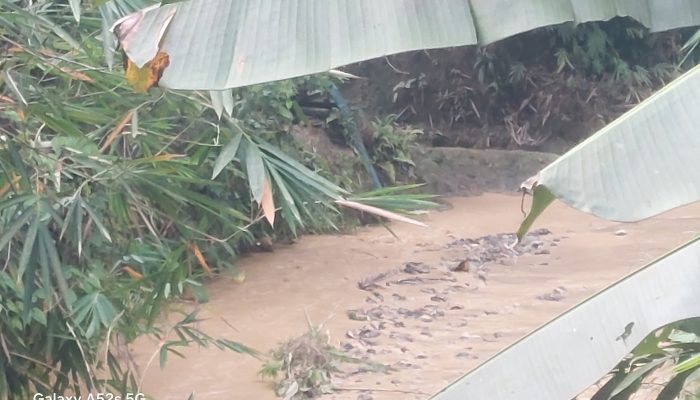 Limbah Air Cucian pasir Di wilayah desa pasindangan kec Cileles, Di Sorot LSM GMBI 