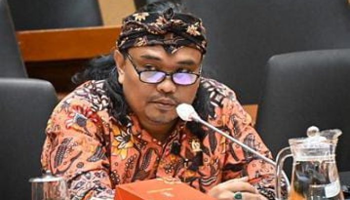 Terbongkar! 5.000 Dapur Fiktif MBG, Pejabat Jadi Bandar Proyek Gizi Nasional?