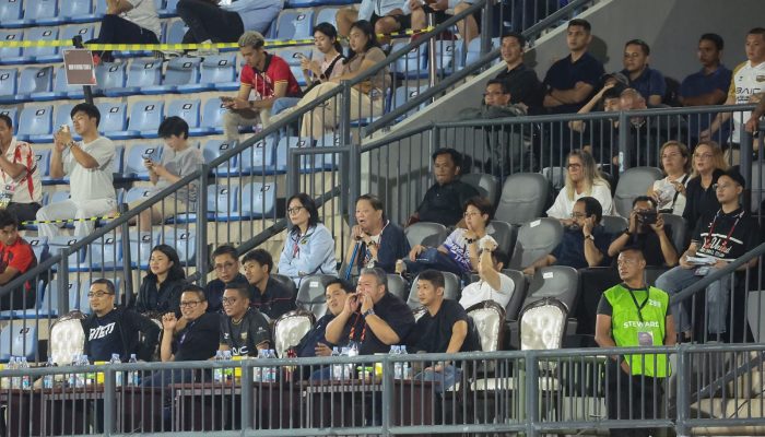 Gubernur Banten Andra Soni Saksikan Dewa United Ditahan Imbang Phnom Penh Crown FC