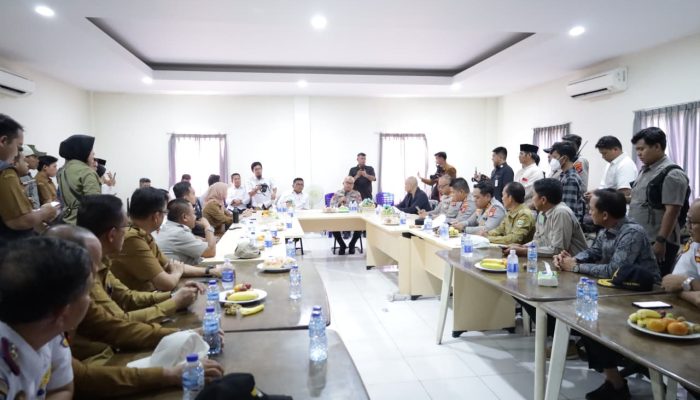 Kapolda dan Gubernur Tinjau Pengaturan Operasional Truk Tambang di Cilegon