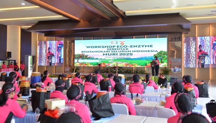Bhayangkari Daerah Banten Gelar Workshop Eco Enzyme Serentak untuk Wujudkan Lingkungan Bersih dan Lestari
