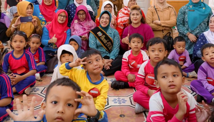 Tinawati Minta Guru PAUD Terus Kembangkan Stimulasi Anak Usia Dini