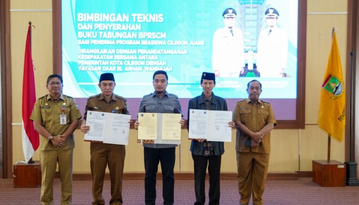 Wujudkan SDM Unggul, Pemkot Cilegon Salurkan Beasiswa Cilegon Juare untuk 511 Mahasiswa
