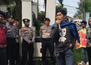 LASMI Soroti Rehabilitas Sekolah (SMA) Negri 1 Gunungkencana Diduga gunakan matrial tidak Sesuai Spesifikasi