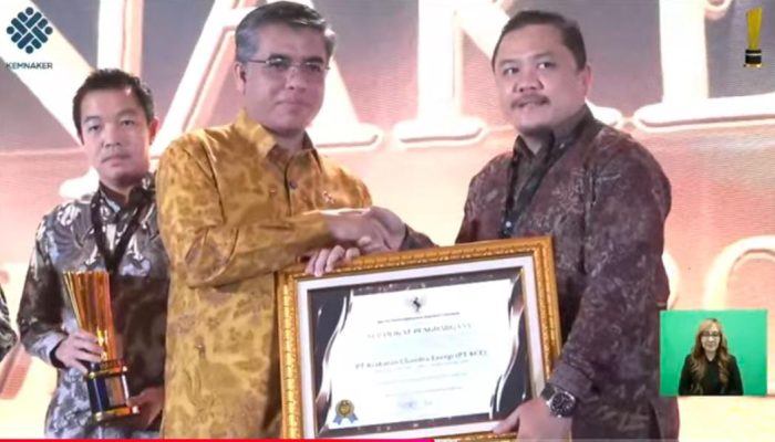 Salah Satu Perusahaan di Cilegon Raih Juara Harapan I pada Naker Award 2025, Disnaker Beri Apresiasi