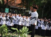 Pimpin Upacara HGN 2025, Gubernur Andra Soni Tekankan Peningkatan Kualitas dan Kesejahteraan Guru Banten