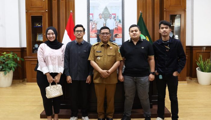 Gubernur Andra Soni Dukung Rakernas BEM SI di Untirta