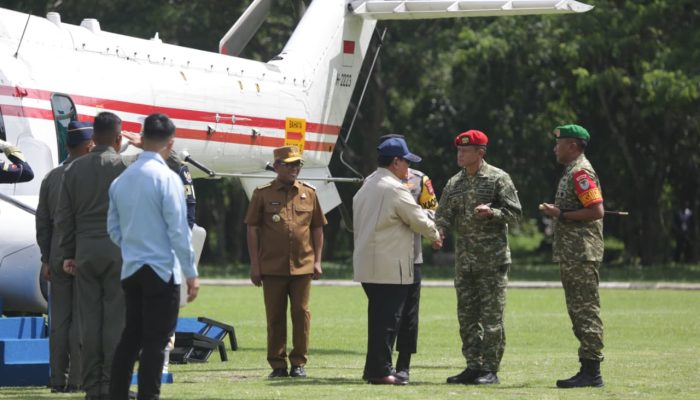 Dampingi Presiden Prabowo, Gubernur Andra Soni Saksikan Akad Massal 50 Ribu Rumah Subsidi