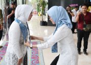 Tinawati Andra Soni Lantik Dekranasda Tangsel, Minta UMKM dan Ekonomi Kreatif Naik Kelas
