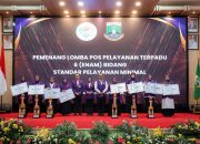 Penguatan Posyandu di Banten, Tinawati Andra Soni Buka Rakorda dan Serahkan Penghargaan