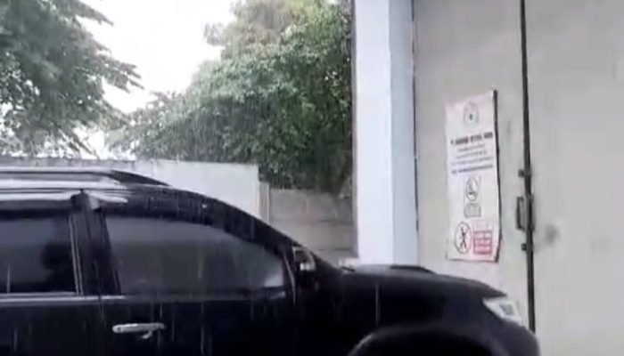 Warung Kecil Penjual Petasan dan Kembang Api Dirazia, Gudang dan Pabriknya Dibiarkan Saja? 