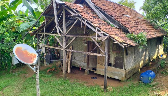 Tinggal di Rumah Tidak Layak Huni, Warga Desa Pondokpanjang Berharap Bantuan Pemerintah