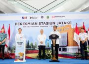 Resmikan Stasiun Jatake, Andra Soni Tekankan Peran Kereta Api bagi Pertumbuhan Wilayah