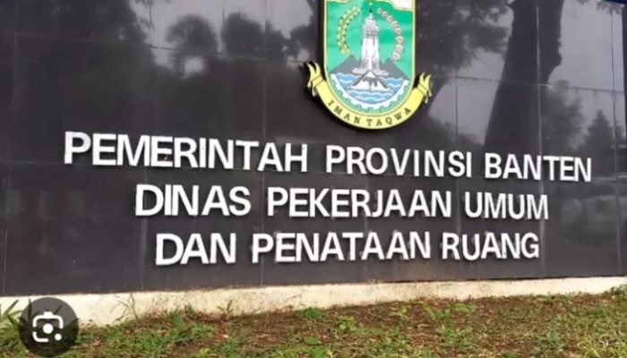 Proyek Jalan–Jembatan Baros–Petir Disorot, Kadis PUPR Banten Bungkam Saat Dikonfirmasi Wartawan