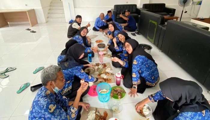 Kebersamaan Sambut Ramadan, Kelurahan Kubangsari Gelar “Bacakan Munggahan” Penuh Sukacita